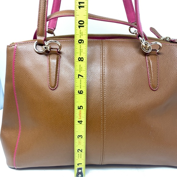 Coach Christie Crossgrain Satchel in Excellent Condition. F37764. - Picture 9 of 15